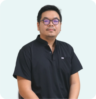 drg. Adrianto Budiharjo, Sp.Pros